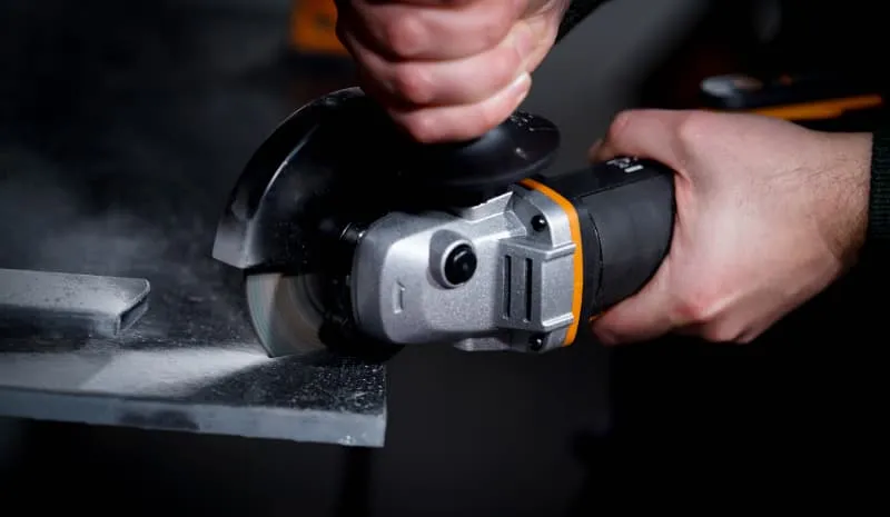 Угловая шлифмашина (болгарка) WORX WX803 20V 125мм аккумуляторная — детальное фото