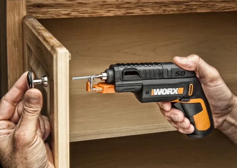 Отвертка WORX WX255 4V SD Slide Driver аккумуляторная с набором бит 6 шт. — детальное фото